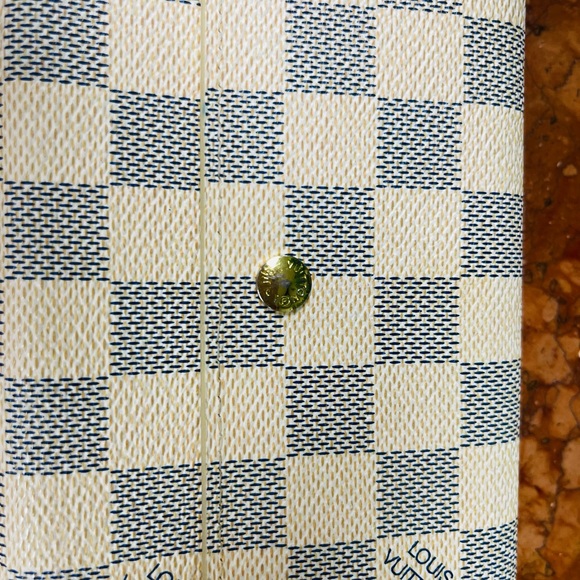 LOUIS VUITTON DAMIER AZUR WALLET - Picture 3 of 11